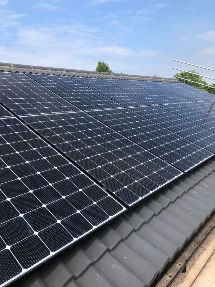 Solar PV and Tesla Battery Storage Systems in Moulton St Mary