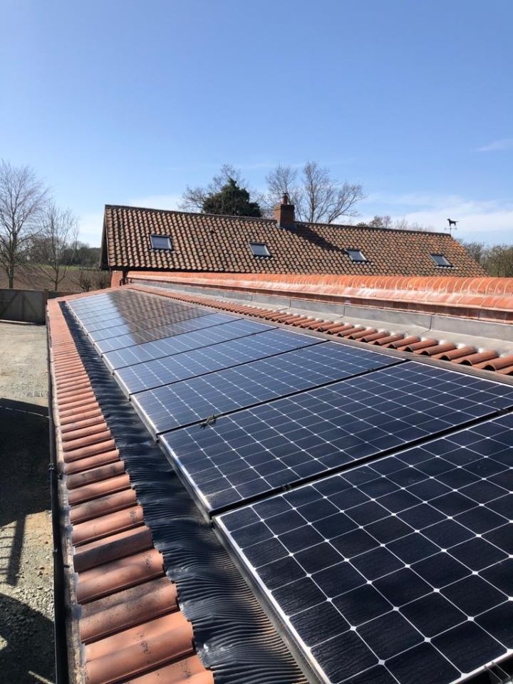 Solar PV and Tesla Battery Storage Systems in Neatishead