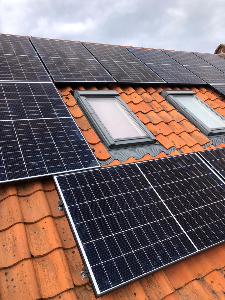 Solar PV and Tesla Battery Storage Systems in Northrepps